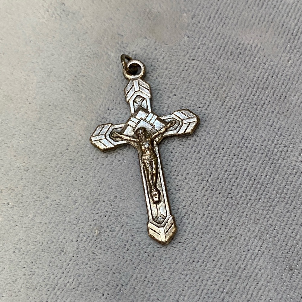 Silver Tone Cross Pendant Crucifix Religious Jewelry